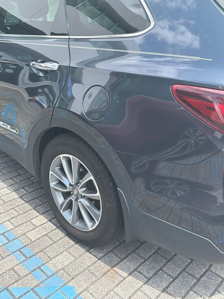 2018 Hyundai Santa Fe SE