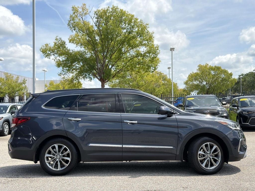 2018 Hyundai Santa Fe SE