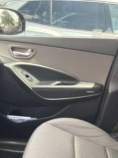 2018 Hyundai Santa Fe SE