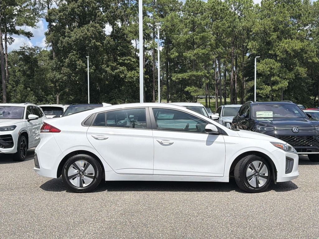 2022 Hyundai Ioniq Hybrid Blue