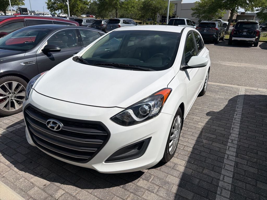 2016 Hyundai Elantra GT Base