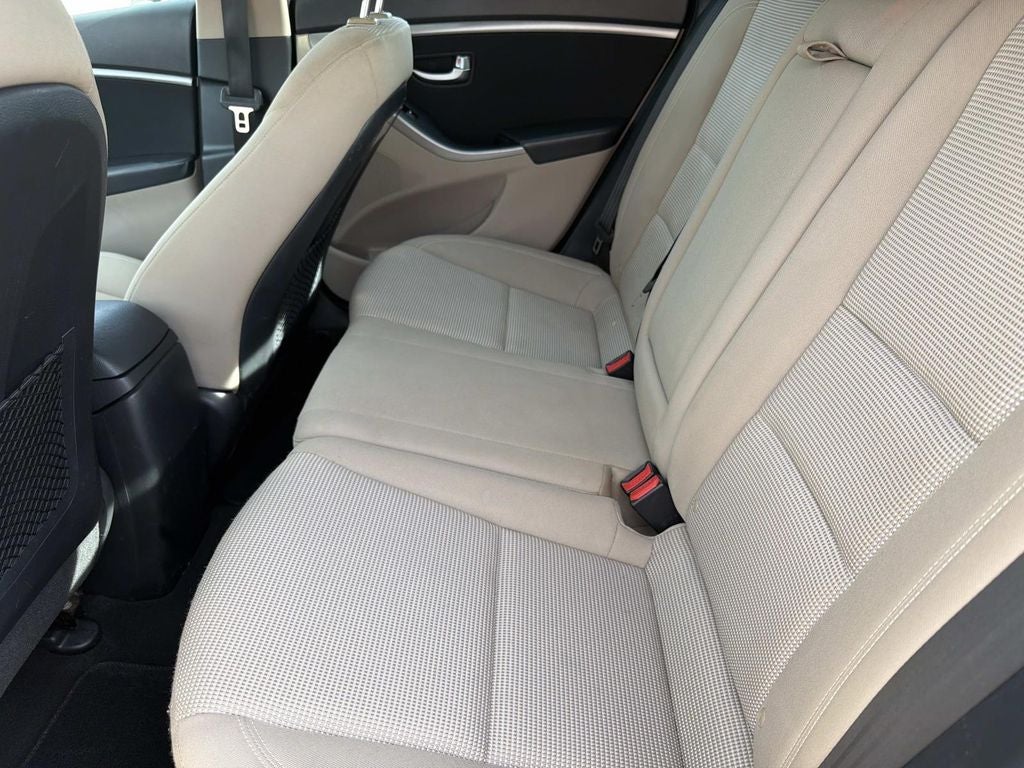 2016 Hyundai Elantra GT Base
