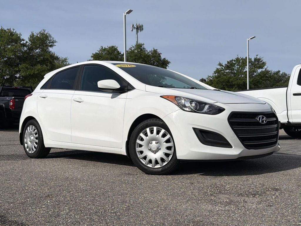 2016 Hyundai Elantra GT Base