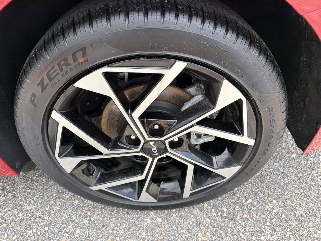 2025 Kia K5 EX