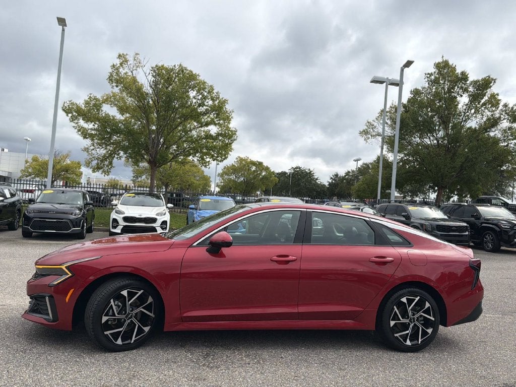 2025 Kia K5 EX