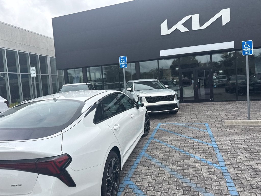 2026 Kia K5 GT-Line