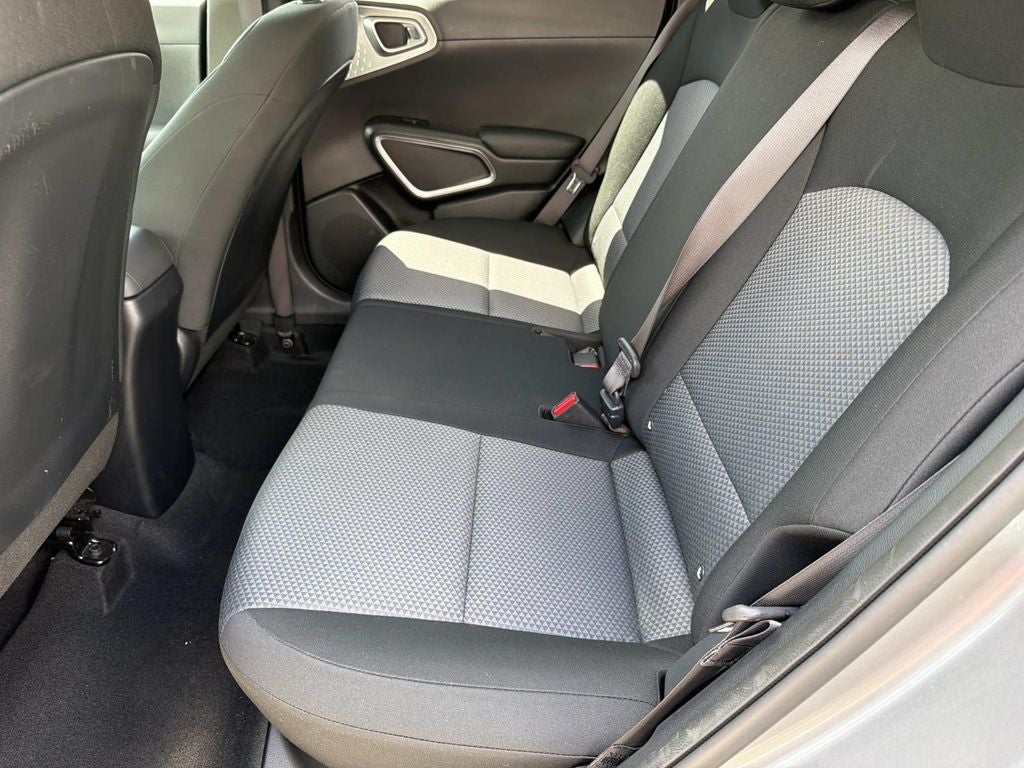 2025 Kia Soul LX Technology Package