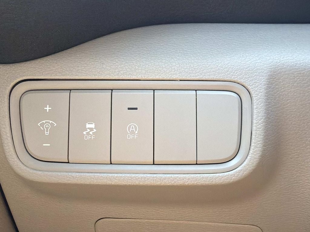 2025 Kia Soul LX Tech Package
