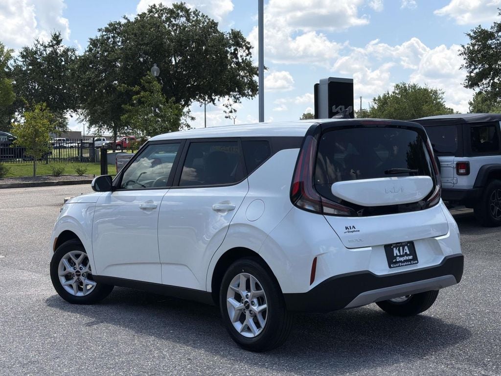 2025 Kia Soul LX Tech Package
