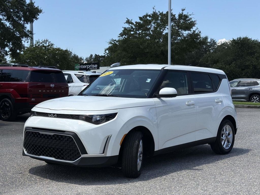 2025 Kia Soul LX Tech Package