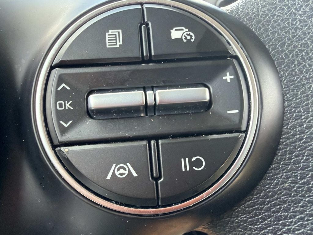 2025 Kia Soul LX Tech Package