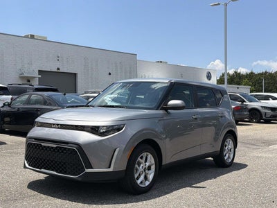 2025 Kia Soul LX Tech Package