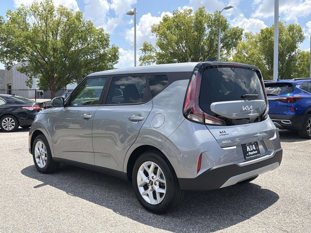 2025 Kia Soul LX Tech Package