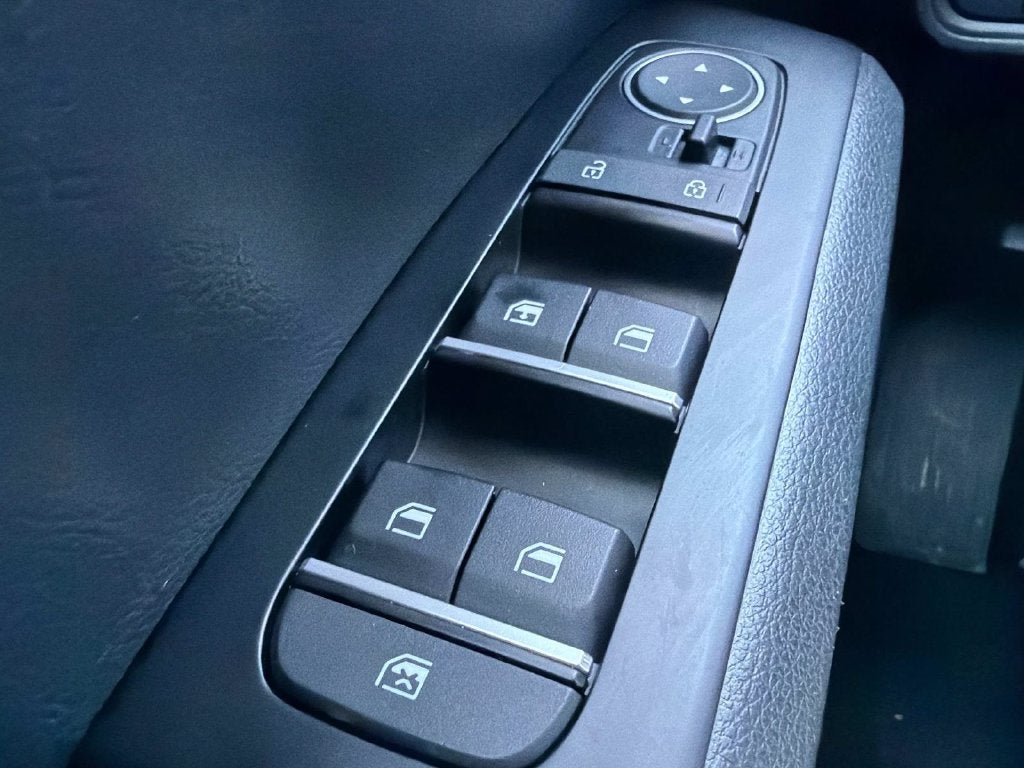 2025 Kia Soul LX Technology Package