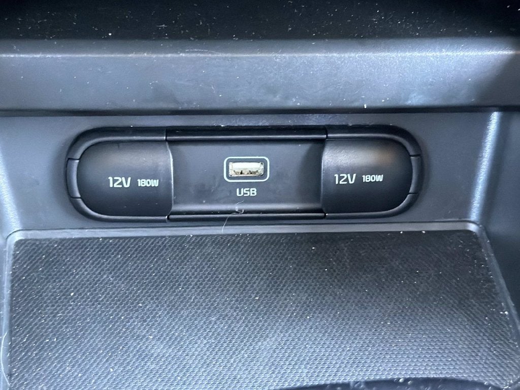 2025 Kia Soul LX Technology Package