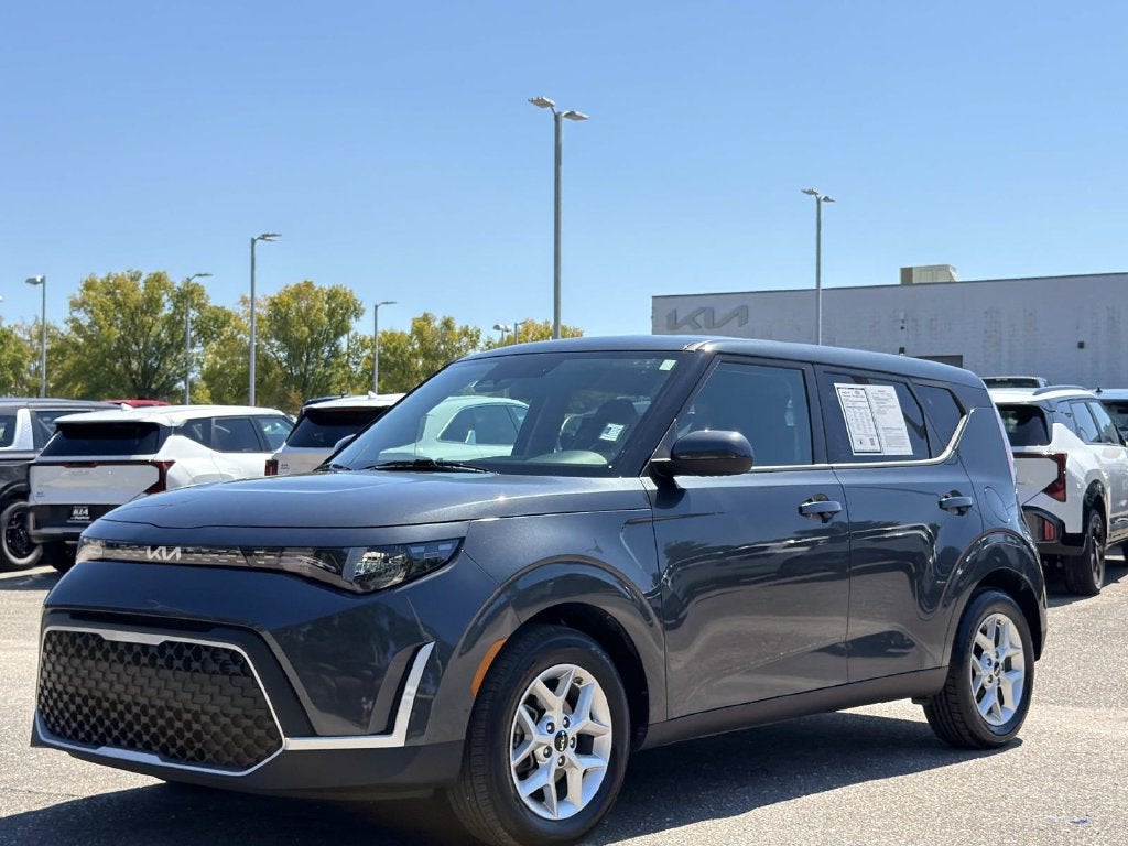 2025 Kia Soul LX Technology Package