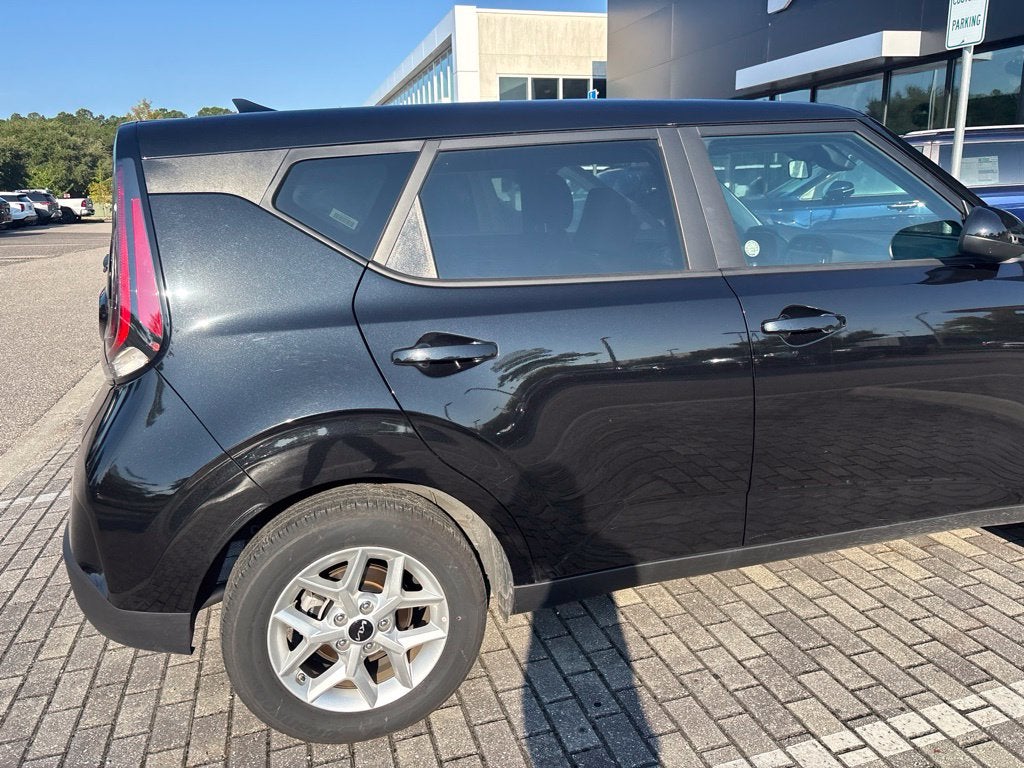 2025 Kia Soul LX Technology Package