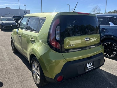 2016 Kia Soul Base