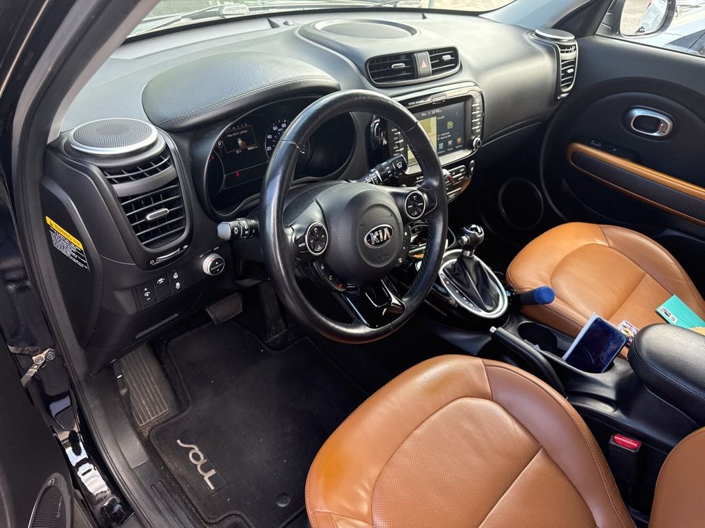 2016 Kia Soul Exclaim Premium Package