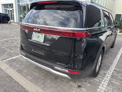 2024 Kia Carnival LX
