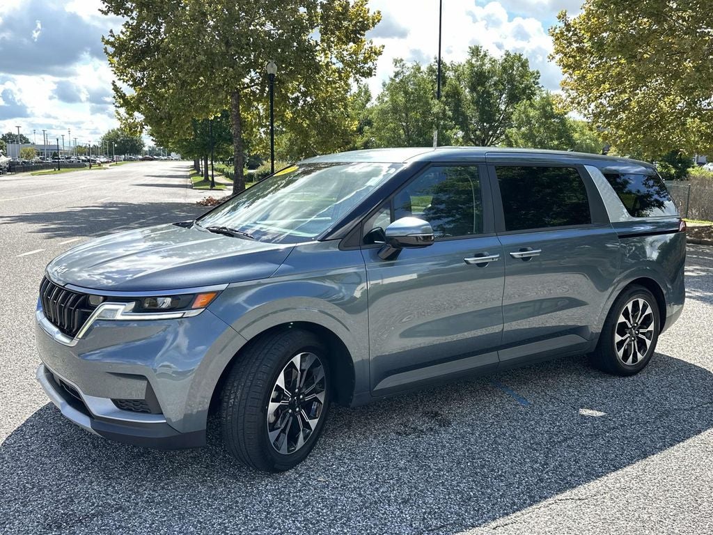 2022 Kia Carnival EX