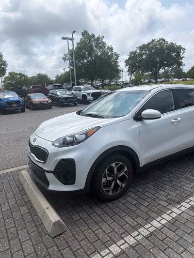 2022 Kia Sportage LX