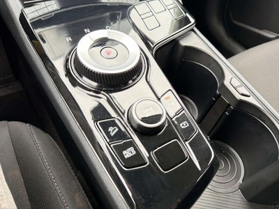 2025 Kia Sportage Hybrid LX