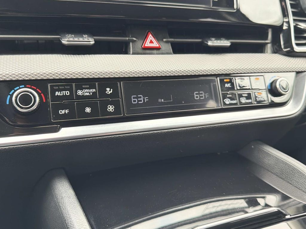 2025 Kia Sportage Hybrid LX