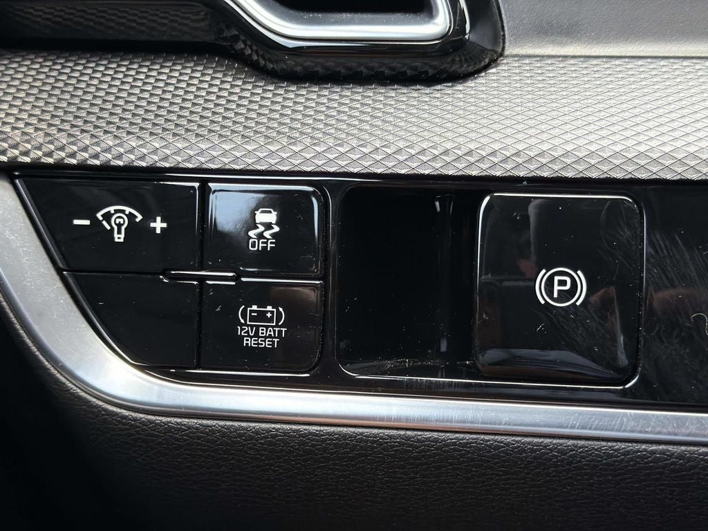 2025 Kia Sportage Hybrid LX