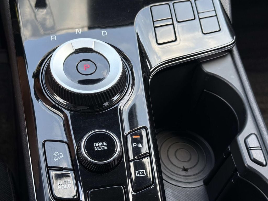 2025 Kia Sportage Hybrid LX