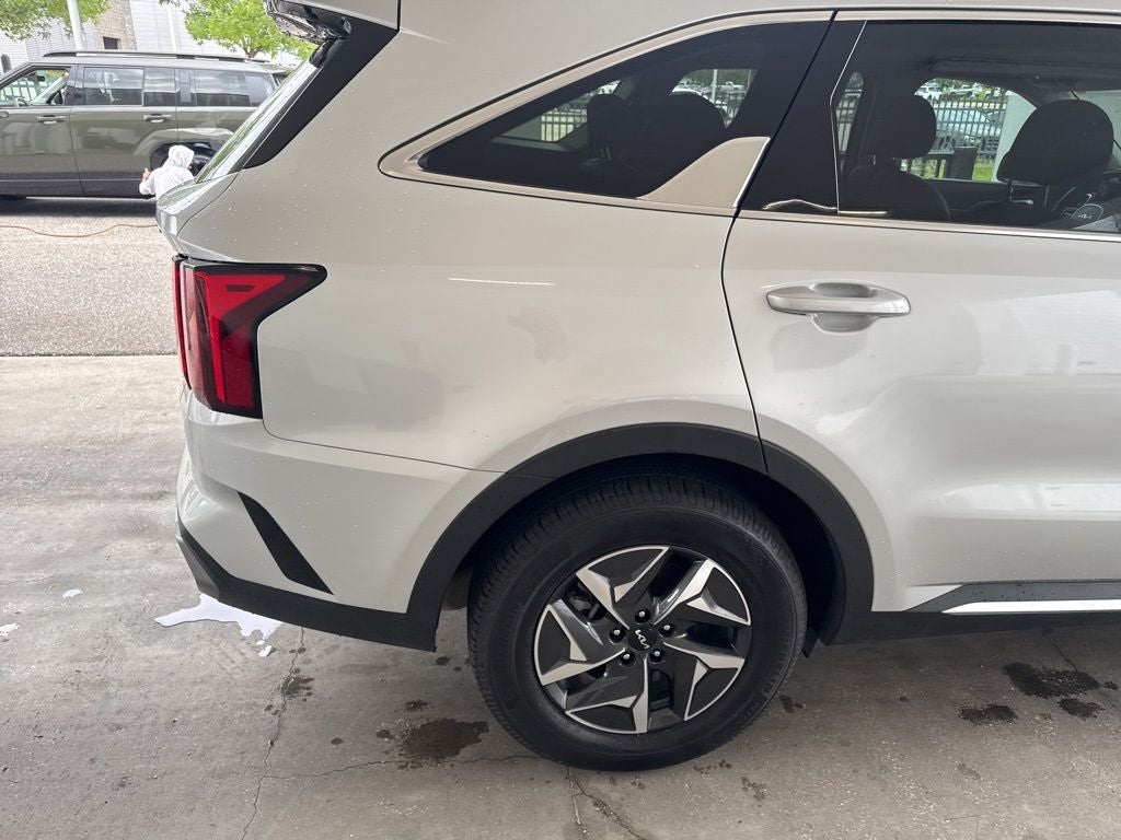 2022 Kia Sorento Hybrid S