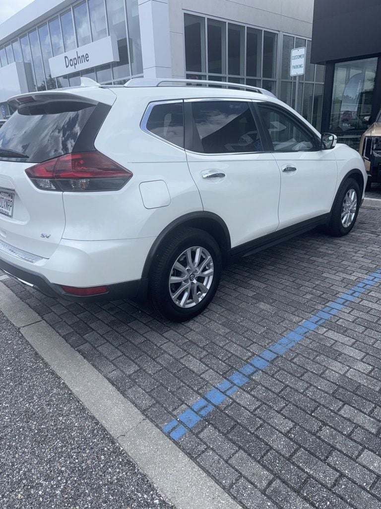 2018 Nissan Rogue SV