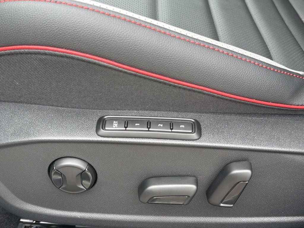 2026 Volkswagen Golf GTI 2.0T SE