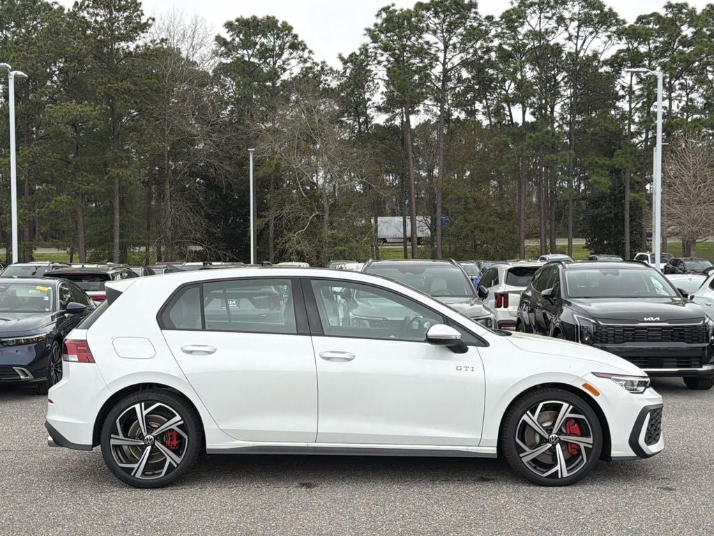 2026 Volkswagen Golf GTI 2.0T SE