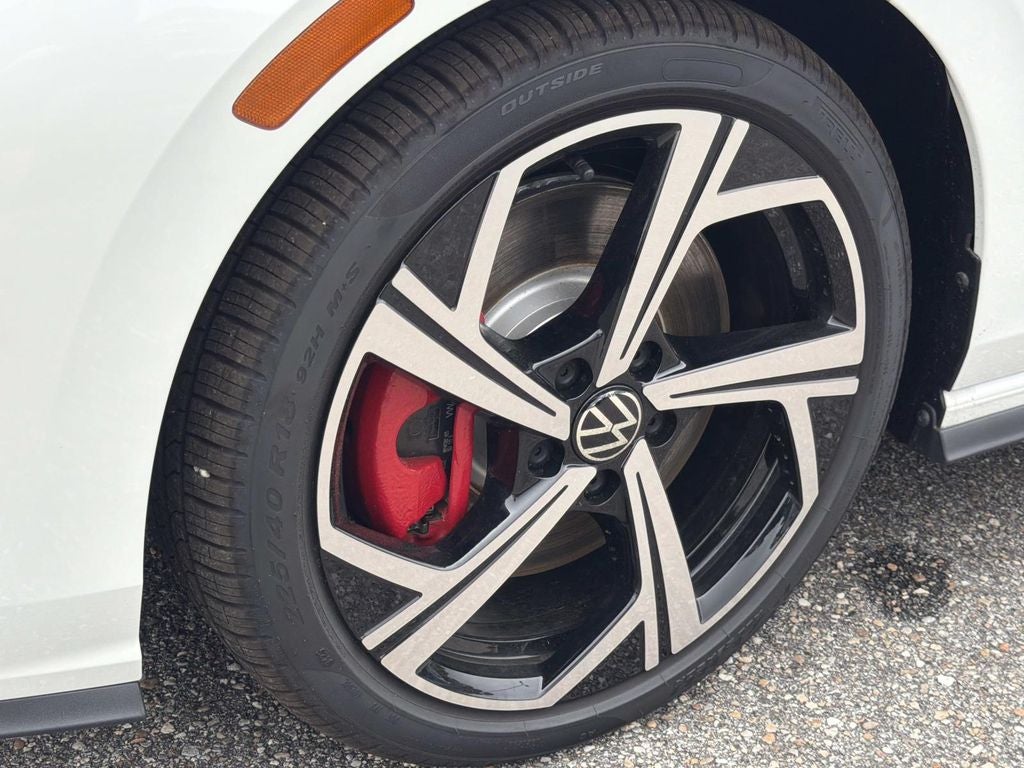 2026 Volkswagen Golf GTI 2.0T SE