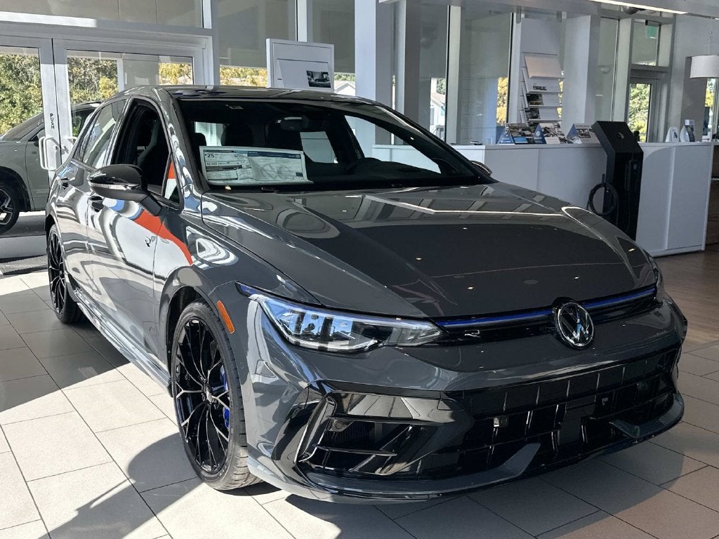 2026 Volkswagen Golf R Base