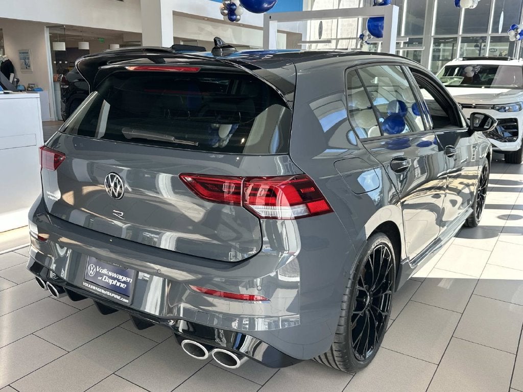 2026 Volkswagen Golf R Base