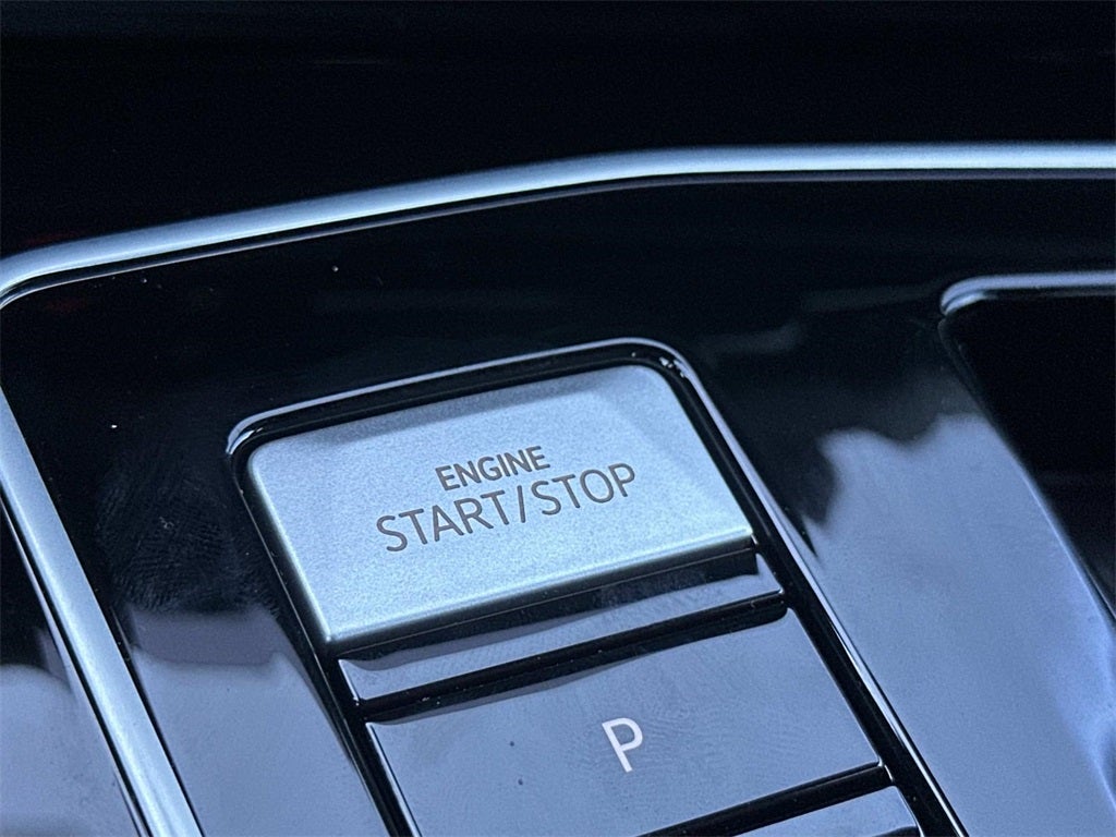 2026 Volkswagen Golf R 2.0T