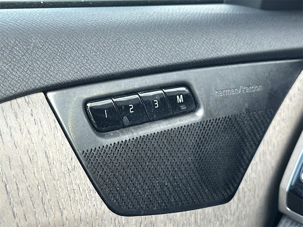 2023 Volvo XC90 B6 Plus 7-Seater