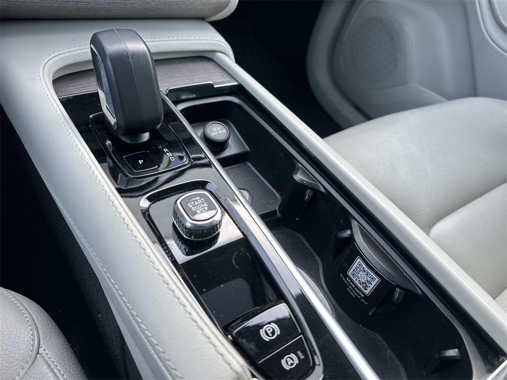 2023 Volvo XC90 B6 Plus 7-Seater