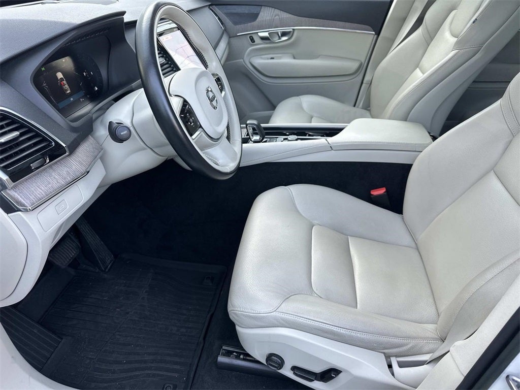 2023 Volvo XC90 B6 Plus 7-Seater