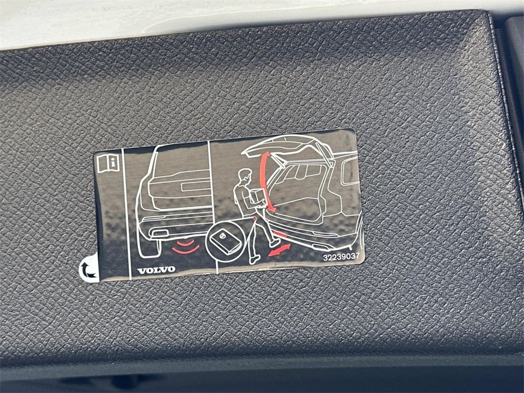 2023 Volvo XC90 B6 Plus 7-Seater