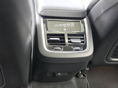 2022 Volvo XC60 B6 Inscription