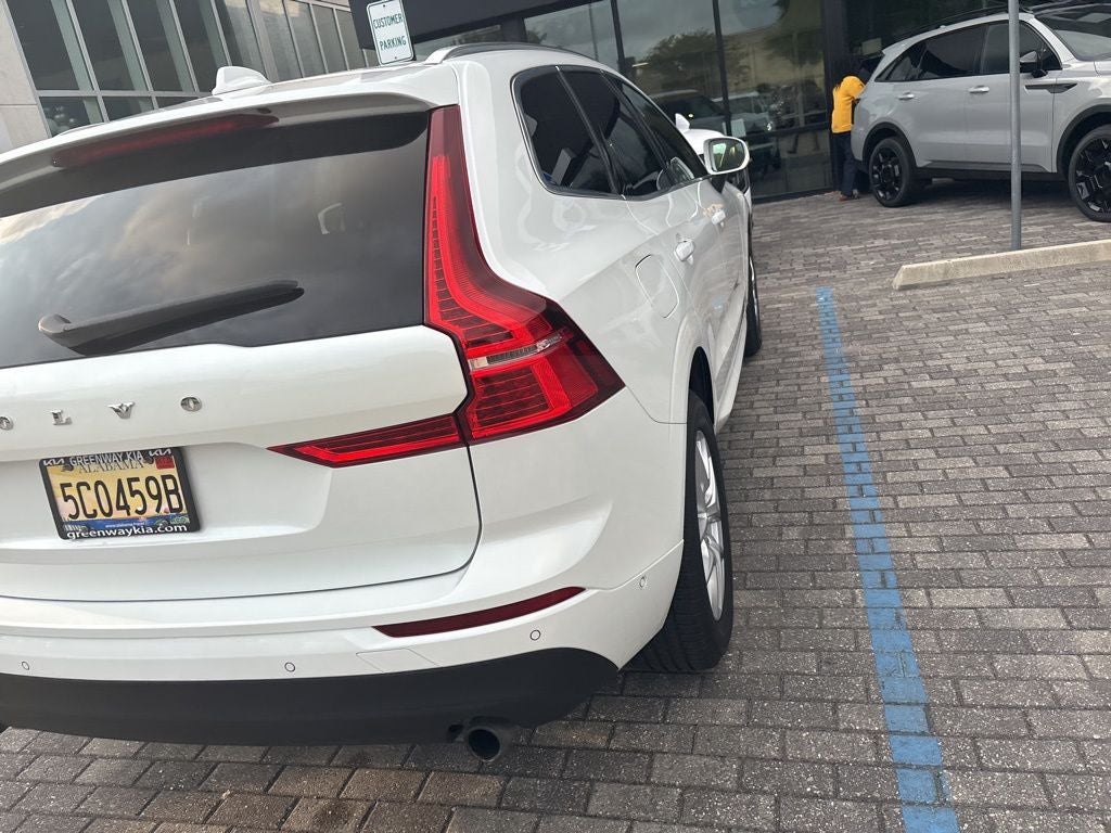 2018 Volvo XC60 T5 Momentum